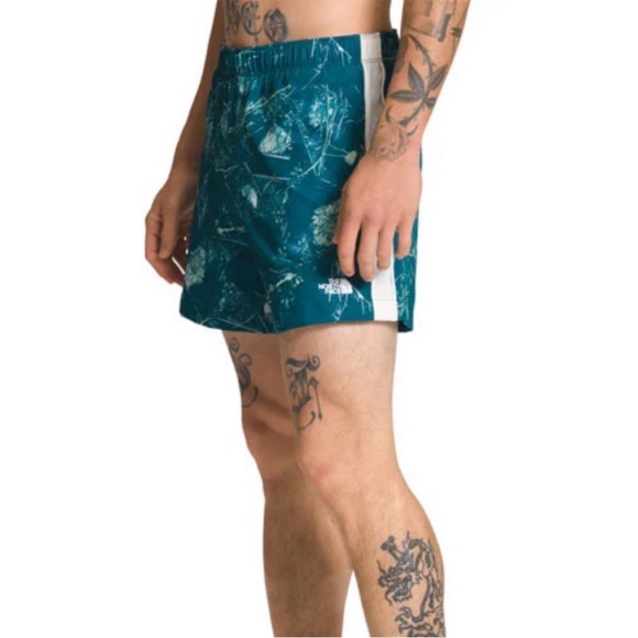 The North Face Elevation Printed 5” Inseam Shorts SZ XXL NWT - Picture 2 of 5